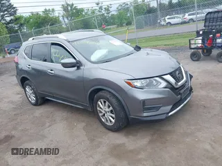 2020 Nissan Rogue SV z VIN JN8AT2MV8LW109759, wystawiony jako IAAI lot #42243691 z przebiegiem 79 684 mil mil oraz . Historia ofert i sprzedaży dostępna na DreamBid. Obrazek 1.