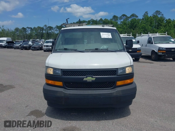 2018 Chevrolet Express Cargo с VIN 1GCWGAFG6J1268224, выставлен на аукционе IAAI как лот 42125963 с пробегом 165 553 миль миль и . История ставок и продаж доступна на DreamBid. Изображение 12.