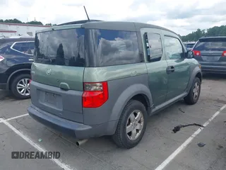 2005 Honda Element EX z VIN 5J6YH28635L011090, wystawiony jako IAAI lot #42514109 z przebiegiem 210 420 mil mil oraz . Historia ofert i sprzedaży dostępna na DreamBid. Obrazek 4.