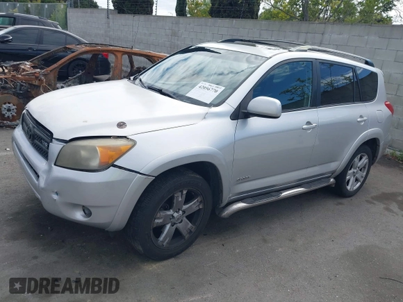2006 Toyota RAV4 Sport with VIN JTMZK32V865003607, listed as a IAAI auction lot 42056770 with 286,144 mi miles. Bid and sale history available at carsss.com. Image 2.