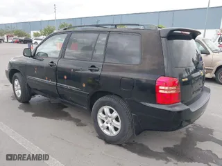 2003 Toyota Highlander with VIN JTEGF21A830119737, listed as a IAAI auction lot 42072381 with 116,514 mi miles. Bid and sale history available at carsss.com. Image 3.