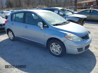 2010 Nissan Versa 1.8 S with VIN 3N1BC1CP0AL435445, listed as a IAAI auction lot 41777056 with 190,895 mi miles. Bid and sale history available at carsss.com. Image 1.