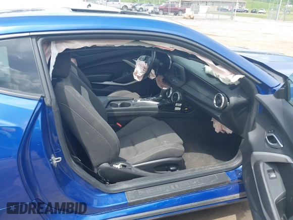 2019 Chevrolet Camaro 1LT z VIN 1G1FB1RX7K0151147, wystawiony jako IAAI lot #42179932 z przebiegiem 51 561 mil mil oraz . Historia ofert i sprzedaży dostępna na DreamBid. Obrazek 5.