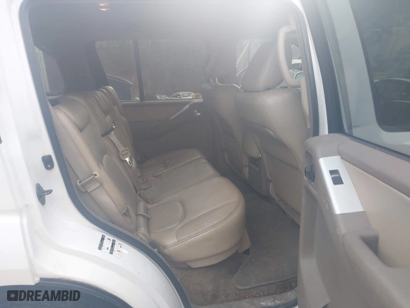 2011 Nissan Pathfinder SV with VIN 5N1AR1NN8BC621939, listed as a IAAI auction lot 42114688 with 149,965 mi miles. Bid and sale history available at carsss.com. Image 8.