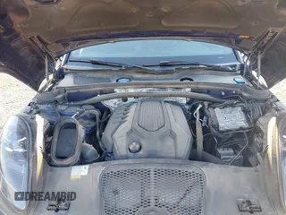 2022 Porsche Macan с VIN WP1AA2A51NLB01334, выставлен на аукционе IAAI как лот 41970211 с пробегом Не указан миль и . История ставок и продаж доступна на DreamBid. Изображение 10.