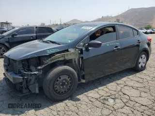 2016 Kia Forte LX z VIN KNAFK4A61G5511726, wystawiony jako Copart lot #59944245 z przebiegiem 137 541 mil mil oraz Szkoda całkowita • Salvage title. Historia ofert i sprzedaży dostępna na DreamBid. Obrazek 1.