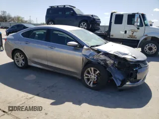 2016 Chrysler 200 Limited with VIN 1C3CCCAB0GN133736, listed as a Copart auction lot 49311475 with 203,565 mi miles and Salvage Title. Bid and sale history available at carsss.com. Image 4.