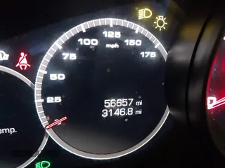 2020 Porsche Cayenne с VIN WP1AA2AYXLDA08247, выставлен на аукционе IAAI как лот 42055042 с пробегом 56 657 миль миль и . История ставок и продаж доступна на DreamBid. Изображение 15.