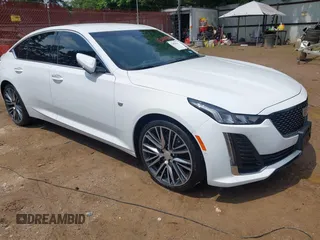 2024 Cadillac CT5 Premium Luxury z VIN 1G6DN5RK5R0113723, wystawiony jako IAAI lot #42404810 z przebiegiem Nie podano mil oraz . Historia ofert i sprzedaży dostępna na DreamBid. Obrazek 1.
