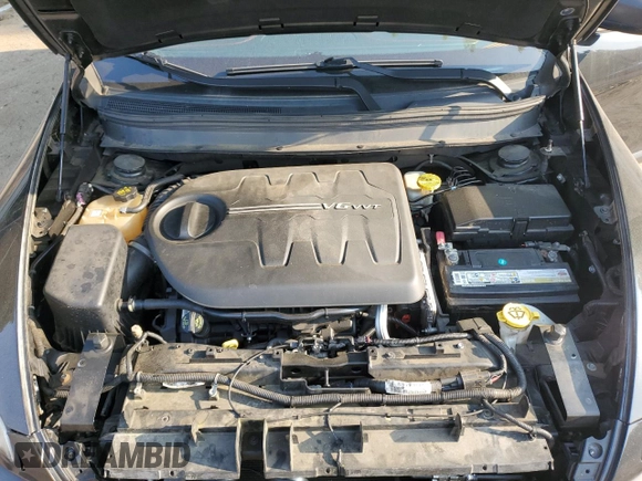 2015 Jeep Cherokee Trailhawk z VIN 1C4PJMBS6FW652001, wystawiony jako Copart lot #62344785 z przebiegiem 165 473 mil mil oraz Szkoda całkowita • Salvage title. Historia ofert i sprzedaży dostępna na DreamBid. Obrazek 12.