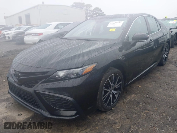 2023 Toyota Camry SE z VIN 4T1G11AK0PU809322, wystawiony jako IAAI lot #41056512 z przebiegiem 33 159 mil mil oraz . Historia ofert i sprzedaży dostępna na DreamBid. Obrazek 17.