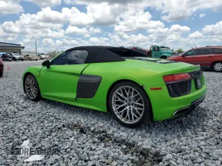2017 Audi R8 z VIN WUAVACFX5H7903923, wystawiony jako Copart lot #57079895 z przebiegiem 53 882 mil mil oraz Szkody całkowita. Historia ofert i sprzedaży dostępna na DreamBid. Obrazek 2.
