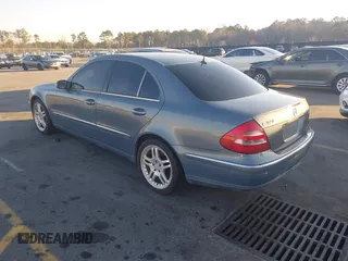 2004 Mercedes-Benz E 320 with VIN WDBUF65J14A406498, listed as a IAAI auction lot 41770209 with 218,514 mi miles and . Bid and sale history available at carsss.com. Image 3.