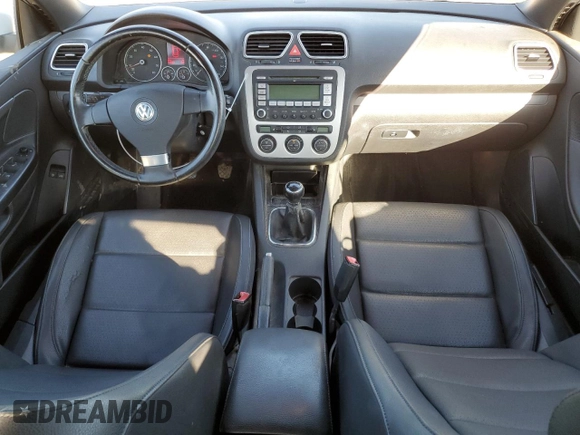 2009 Volkswagen Eos Komfort с VIN WVWAA71F79V011641, выставлен на аукционе Copart как лот 42577045 с пробегом 66 543 миль миль и Списание • Salvage title. История ставок и продаж доступна на DreamBid. Изображение 8.