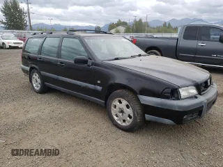 1999 Volvo V70 XC with VIN YV1LZ56D5X2553777, listed as a Copart auction lot 68542974 with 0 mi miles and Clean Title. Bid and sale history available at carsss.com. Image 4.