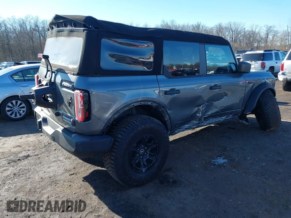 2023 Ford Bronco with VIN 1FMEE5DP3PLC10463, listed as a IAAI auction lot 41555053 with 6,637 mi miles. Bid and sale history available at carsss.com. Image 4.