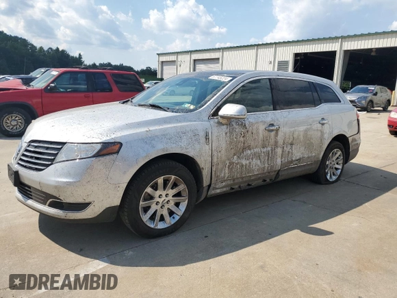 2019 Lincoln MKT with VIN 2LMHJ5NK5KBL02991, listed as a Copart auction lot 67745224 with 230,727 mi miles and Salvage Title. Bid and sale history available at DreamBid. Image 1.