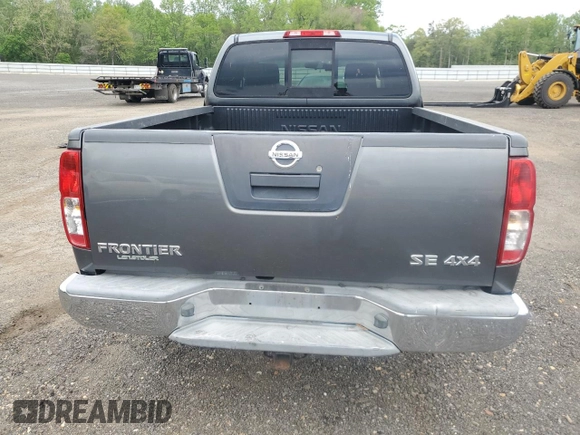 2009 Nissan Frontier SE z VIN 1N6AD06W19C422291, wystawiony jako Copart lot #54844505 z przebiegiem 177 731 mil mil oraz Czysty tytuł • Clean title. Historia ofert i sprzedaży dostępna na DreamBid. Obrazek 6.