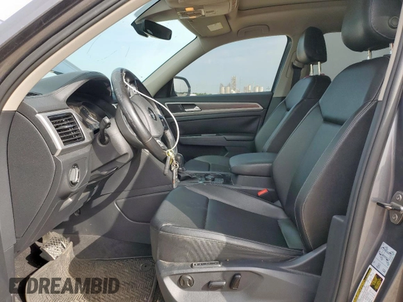 2018 Volkswagen Atlas SEL with VIN 1V2MR2CA1JC504966, listed as a Copart auction lot 62826685 with 177,774 mi miles and Salvage title. Bid and sale history available at DreamBid. Image 7.