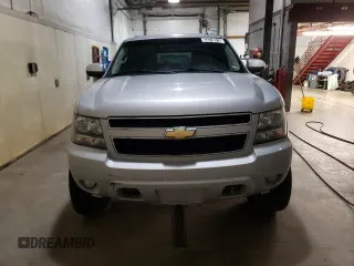 2011 Chevrolet Suburban LT z VIN 1GNSKJE34BR341094, wystawiony jako Copart lot #53376515 z przebiegiem 187 219 mil mil oraz Czysty tytuł • Clean title. Historia ofert i sprzedaży dostępna na DreamBid. Obrazek 5.