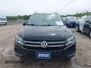 2016 Volkswagen Tiguan S z VIN WVGAV7AX0GW519952, wystawiony jako IAAI lot #42331644 z przebiegiem 92 232 mil mil oraz . Historia ofert i sprzedaży dostępna na DreamBid. Obrazek 12.