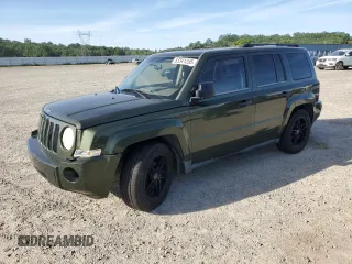 2008 Jeep Patriot Sport with VIN 1J8FT28008D773050, listed as a Copart auction lot 53341255 with 182,934 mi miles and Salvage title. Bid and sale history available at DreamBid. Image 1.