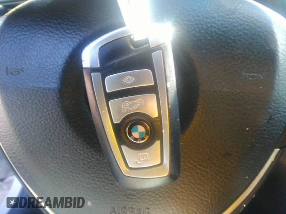 2012 BMW 7 Series 750Li with VIN WBAKB8C56CC962425, listed as a IAAI auction lot 32792385 with 114,092 mi miles and . Bid and sale history available at DreamBid. Image 11.