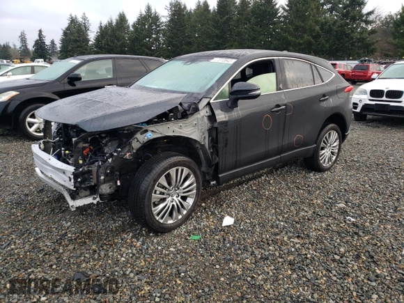 2021 Toyota Venza LE with VIN JTEAAAAH0MJ085039, listed as a Copart auction lot 37315943 with 8,585 mi miles. Bid and sale history available at carsss.com. Image 1.