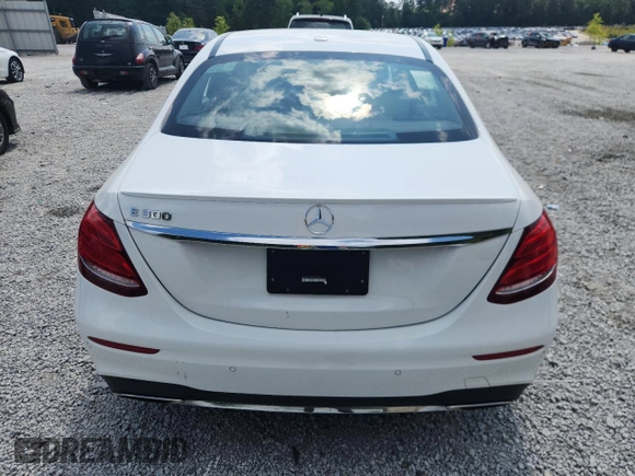 2017 Mercedes-Benz E 300 Luxury with VIN WDDZF4JB0HA108983, listed as a Copart auction lot 62722635 with 89,526 mi miles and Clean title. Bid and sale history available at DreamBid. Image 6.