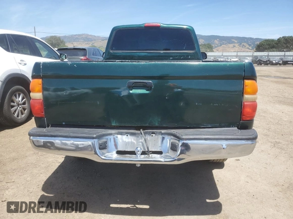 2002 Toyota Tacoma z VIN 5TENL42N72Z110771, wystawiony jako Copart lot #57313875 z przebiegiem 193 343 mil mil oraz Szkoda całkowita • Salvage title. Historia ofert i sprzedaży dostępna na DreamBid. Obrazek 6.