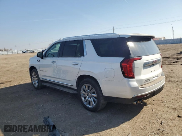 2021 GMC Yukon Denali with VIN 1GKS2DKL6MR477295, listed as a Copart auction lot 48206505 with 44,940 mi miles and Salvage Title. Bid and sale history available at carsss.com. Image 2.