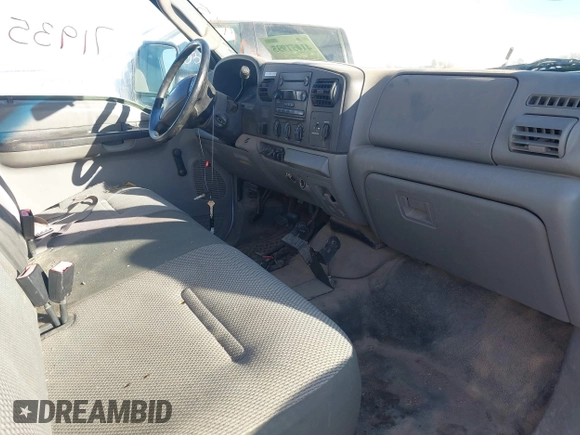 2007 Ford F-350 с VIN 1FDSF35P67EA42339, выставлен на аукционе IAAI как лот 41457797 с пробегом 72 297 миль миль и . История ставок и продаж доступна на DreamBid. Изображение 5.