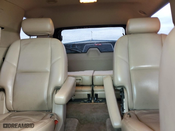 2009 GMC Yukon Denali with VIN 1GKFK032X9R268813, listed as a Copart auction lot 68497404 with 177,344 mi miles and Clean Title. Bid and sale history available at carsss.com. Image 10.