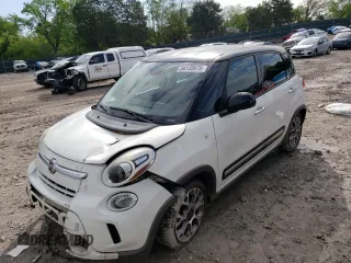 2014 FIAT 500L Trekking with VIN ZFBCFADH2EZ003859, listed as a Copart auction lot 54135675 with 151,095 mi miles and Salvage Title. Bid and sale history available at DreamBid. Image 1.