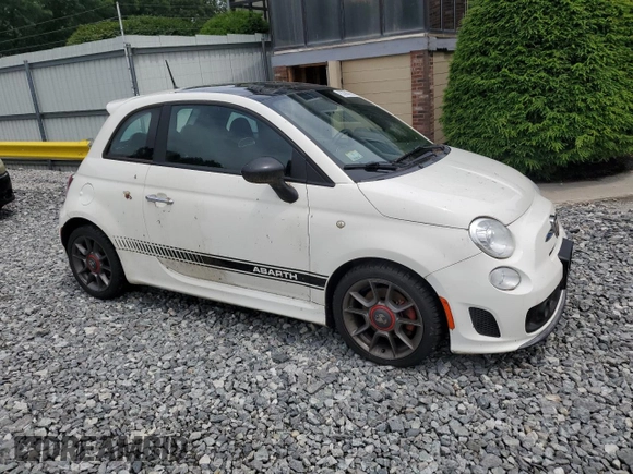 2013 FIAT 500 Abarth with VIN 3C3CFFFH5DT691194, listed as a Copart auction lot 63560255 with 101,545 mi miles and Clean title. Bid and sale history available at DreamBid. Image 4.