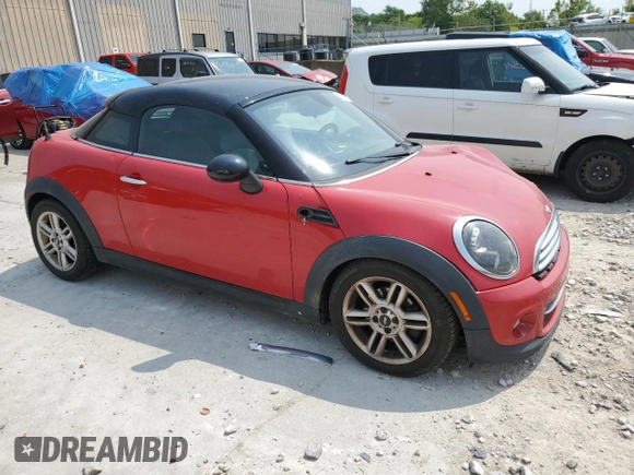 2013 MINI Cooper Coupe with VIN WMWSX1C57DT507660, listed as a Copart auction lot 63930314 with 119,945 mi miles and Non Repairable. Bid and sale history available at carsss.com. Image 4.