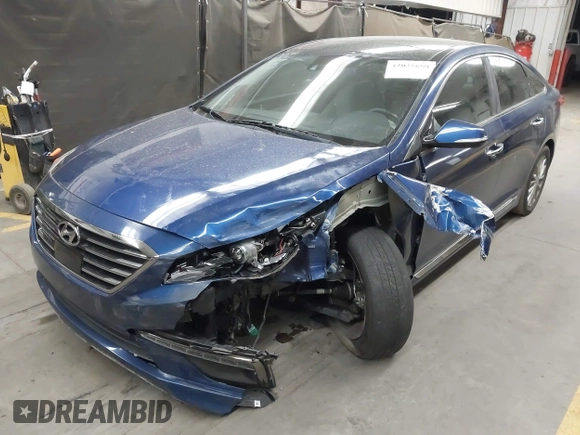 2015 Hyundai Sonata Limited with VIN 5NPE34AF4FH112271, listed as a IAAI auction lot 42077669 with 84,154 mi miles and . Bid and sale history available at carsss.com. Image 2.