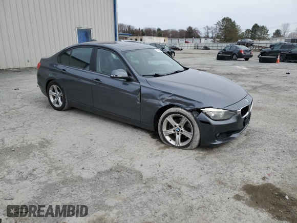 2013 BMW 3 Series 328i z VIN WBA3C1C51DK103209, wystawiony jako Copart lot #51299565 z przebiegiem 107 528 mil mil oraz Szkody całkowita. Historia ofert i sprzedaży dostępna na DreamBid. Obrazek 4.