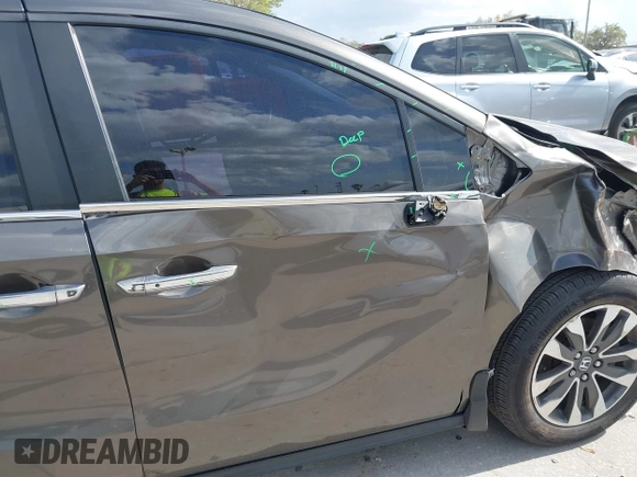 2022 Honda Odyssey EX-L with VIN 5FNRL6H77NB031502, listed as a IAAI auction lot 41706098 with 57,074 mi miles and . Bid and sale history available at DreamBid. Image 17.