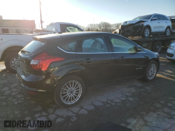2013 Ford Focus Electric z VIN 1FADP3R44DL378627, wystawiony jako Copart lot #83787714 z przebiegiem 49 803 mil mil oraz Tytuł czysty. Historia ofert i sprzedaży dostępna na DreamBid. Obrazek 3.
