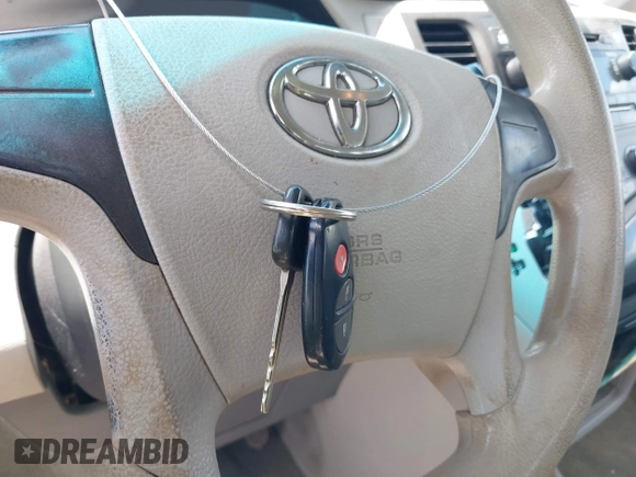 2013 Toyota Sienna L with VIN 5TDZK3DCXDS403672, listed as a IAAI auction lot 42843593 with 178,046 mi miles and . Bid and sale history available at DreamBid. Image 11.