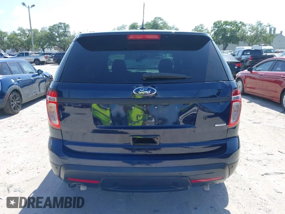 2014 Ford Police Interceptor Utility z VIN 1FM5K8AR7EGC37798, wystawiony jako IAAI lot #42004723 z przebiegiem 146 521 mil mil oraz . Historia ofert i sprzedaży dostępna na DreamBid. Obrazek 16.