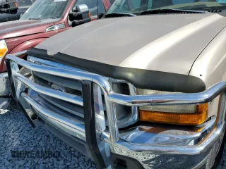 1999 Ford F-250 XL z VIN 1FTNX20L8XEC12729, wystawiony jako Copart lot #45023335 z przebiegiem 136 587 mil mil oraz Czysty tytuł • Clean title. Historia ofert i sprzedaży dostępna na DreamBid. Obrazek 9.