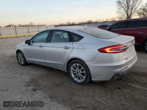 2019 Ford Fusion SE with VIN 3FA6P0LU9KR242136, listed as a Copart auction lot 85002604 with 108,653 mi miles and Salvage Title. Bid and sale history available at DreamBid. Image 2.