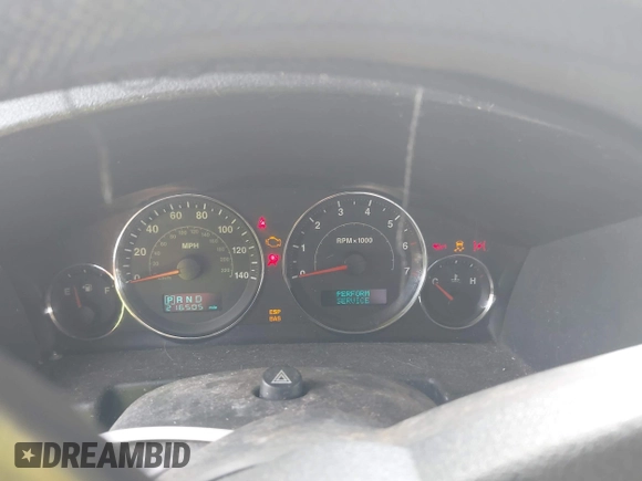 2007 Jeep Commander Sport with VIN 1J8HG48K57C505688, listed as a IAAI auction lot 42155522 with 216,505 mi miles and . Bid and sale history available at carsss.com. Image 7.