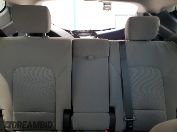 2017 Hyundai Santa Fe 2.4L z VIN 5NMZT3LB6HH040009, wystawiony jako Copart lot #58953685 z przebiegiem 161 455 mil mil oraz Szkoda całkowita • Salvage title. Historia ofert i sprzedaży dostępna na DreamBid. Obrazek 10.