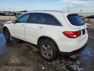 2019 Mercedes-Benz GLC with VIN WDC0G4JBXKV134176, listed as a Copart auction lot 67726472 with 45,545 mi miles. Bid and sale history available at carsss.com. Image 2.