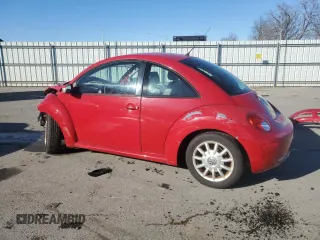 2006 Volkswagen New Beetle Coupe with VIN 3VWRG31C06M416503, listed as a Copart auction lot 87629375 with 0 mi miles and Salvage Title. Bid and sale history available at carsss.com. Image 2.