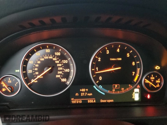 2015 BMW X5 sDrive35i with VIN 5UXKR2C57F0H39345, listed as a Copart auction lot 48373965 with 197,310 mi miles and Clean Title. Bid and sale history available at carsss.com. Image 9.