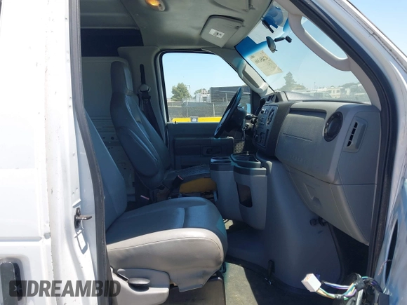 2010 Ford Econoline Cargo Commercial с VIN 1FTNE1EW0ADA96037, выставлен на аукционе IAAI как лот 42456306 с пробегом 155 805 миль миль и . История ставок и продаж доступна на DreamBid. Изображение 5.